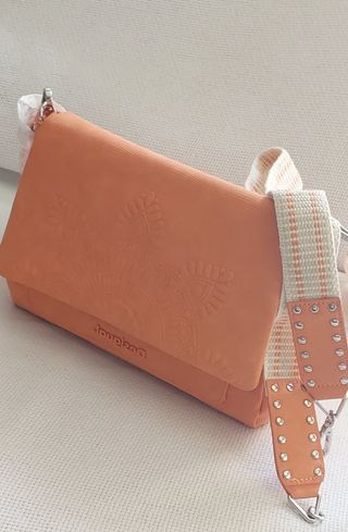 Bolso naranja Desigual