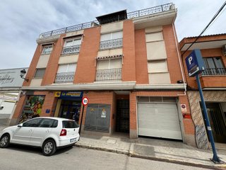 Alquiler Plaza Garaje - CL Ismael de Tomelloso,48