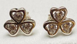 Pendientes de trebol con circonitas plata ley 925