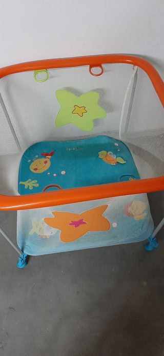 Parque infantil marca Brevi