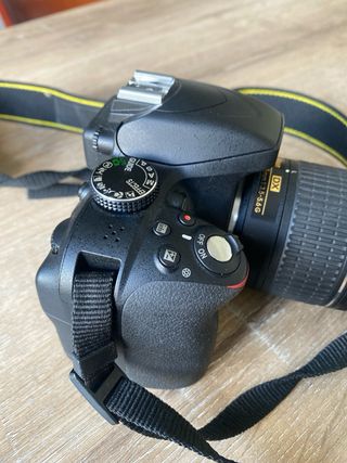 Camara de fotos reflex