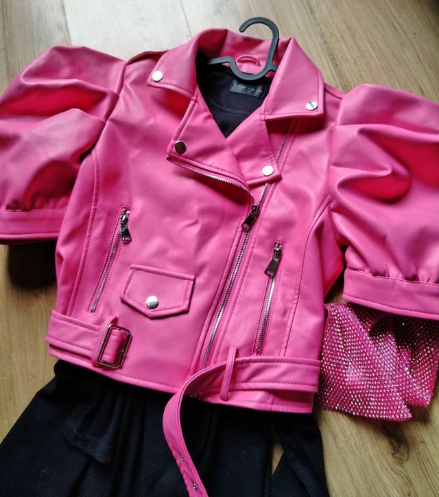 cazadora de cuero color rosa (sin estrenar)