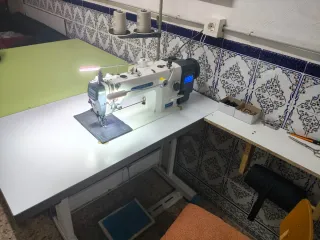 Maquina coser triple arrastre