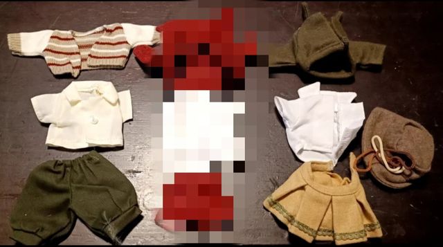 Vestidos de Mariquita Pérez de 21 cm,3€