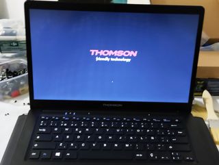 ➤ Portátil de última generación fino y ligero