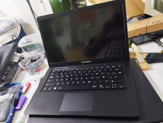 ➤ Portátil de última generación fino y ligero