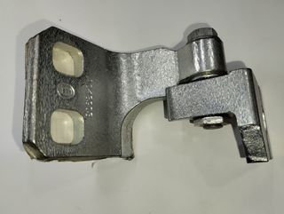 Bisagra superior puerta tras dr  Fiat 500X
