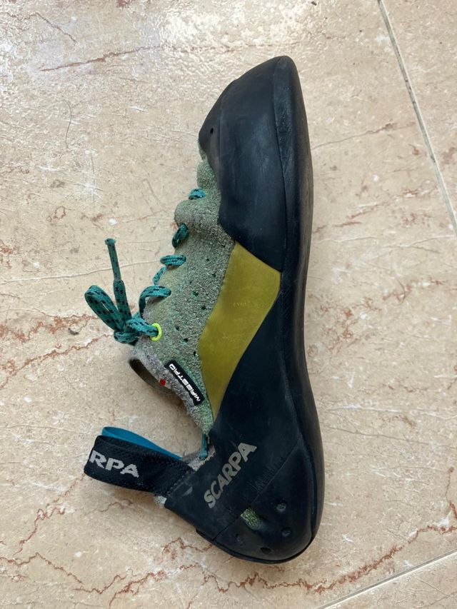 Pies de gato Scarpa Maestro talla 38 1/2