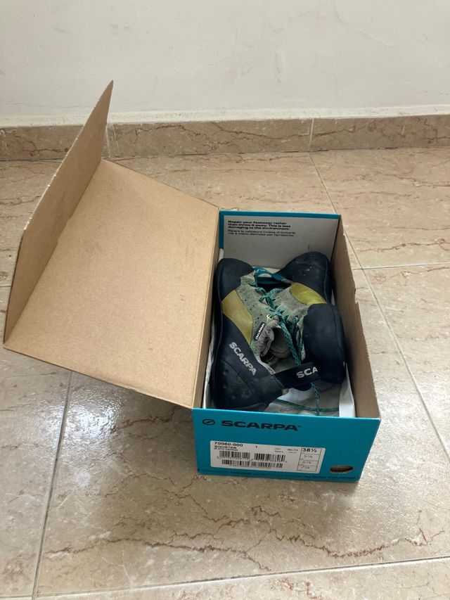 Pies de gato Scarpa Maestro talla 38 1/2