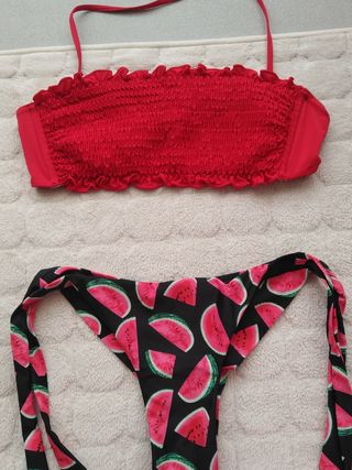 2 costumi da bagno 