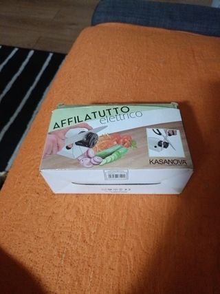 Affila cortelli eletrico