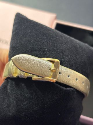 Reloj TOUS dorado de 36mm, correa de piel, NUEVO