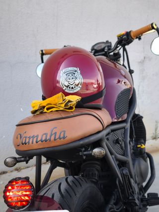 Yamaha Xj600 Café Racer homologada.