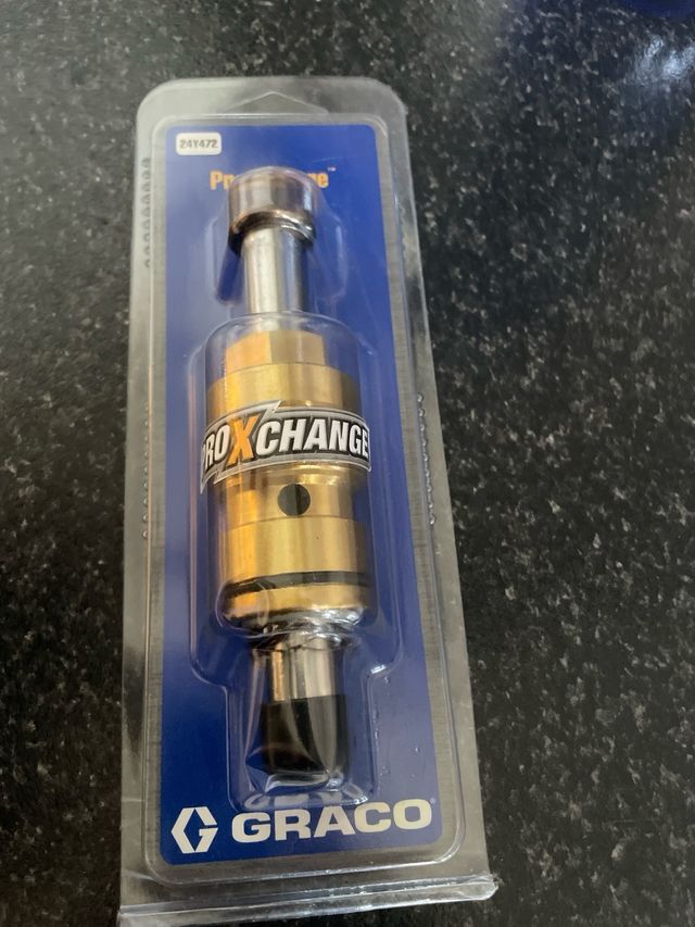 Graco 24Y472 bomba también tengo de otro modelo