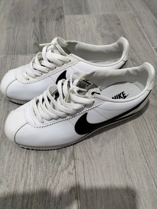 Nike cortez
