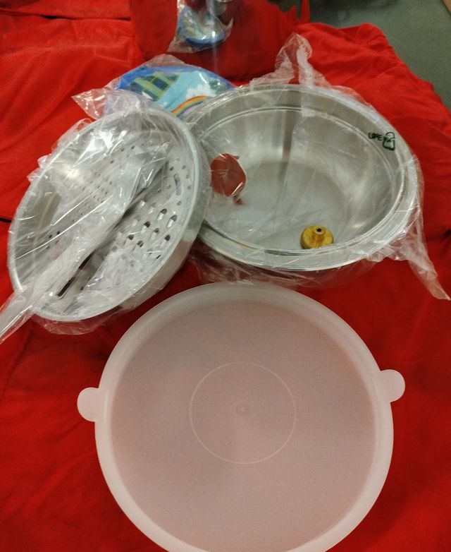 Pentola pressione ed accessori vapore