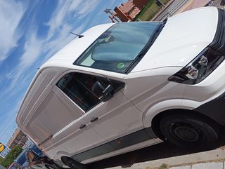 Se hacen mudanzas y portes muy económicos