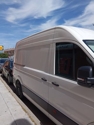 Se hacen mudanzas y portes muy económicos