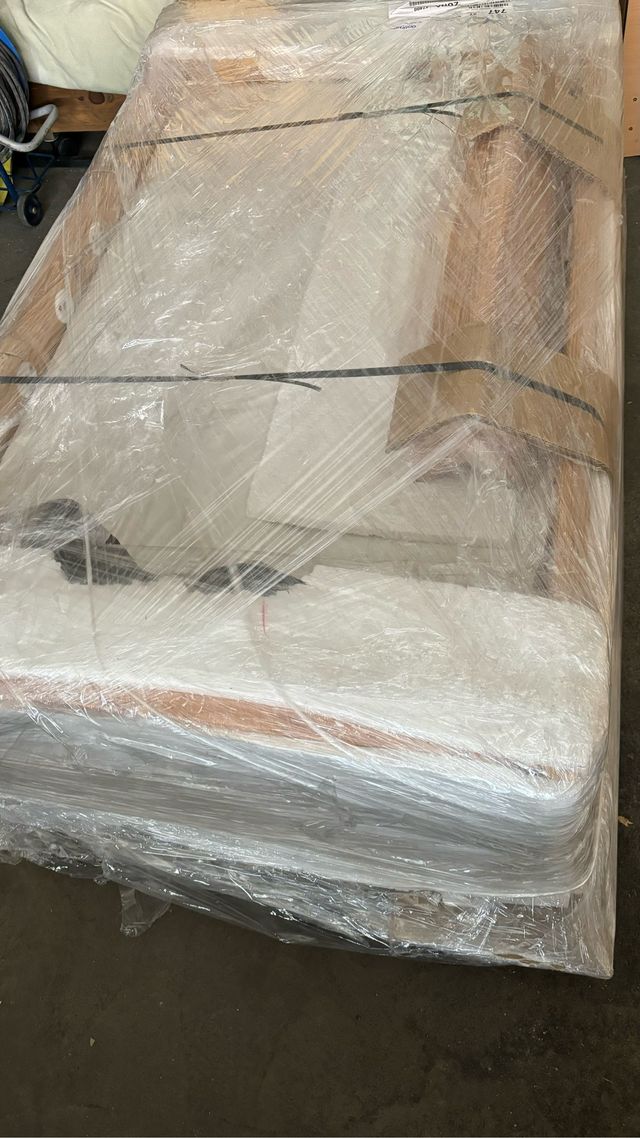 Futbolín de madera. NUEVO