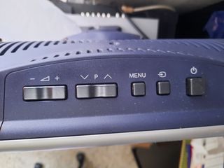 Televisor Sharp y tdt DVD supratech