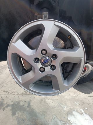 4 llantas Volvo S40 '10 (16")