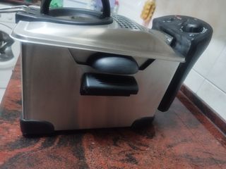 Freidora de aceite 