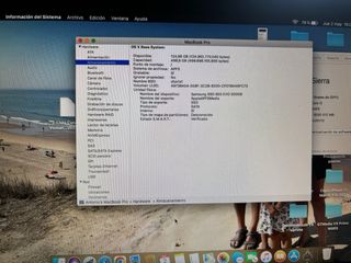 MacBook Pro 2011 500gb SSD 8gb Ram 2,4GHz Core i5