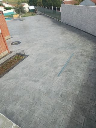 HORMIGON IMPRESO Y PULIDO, MONOCAPAS