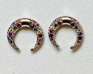 Pendientes lunas con gemas en plata de ley 925