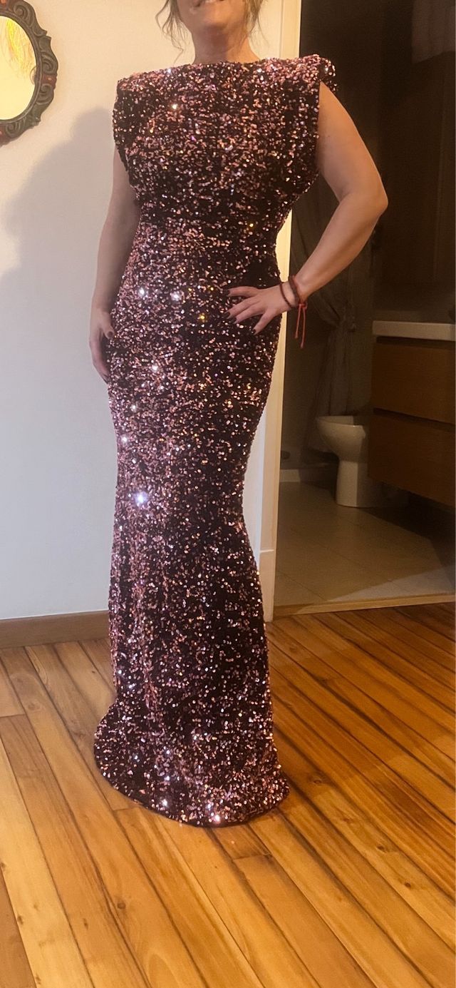 Vestido fiesta de lentejuelas puesto en 1 ocasion