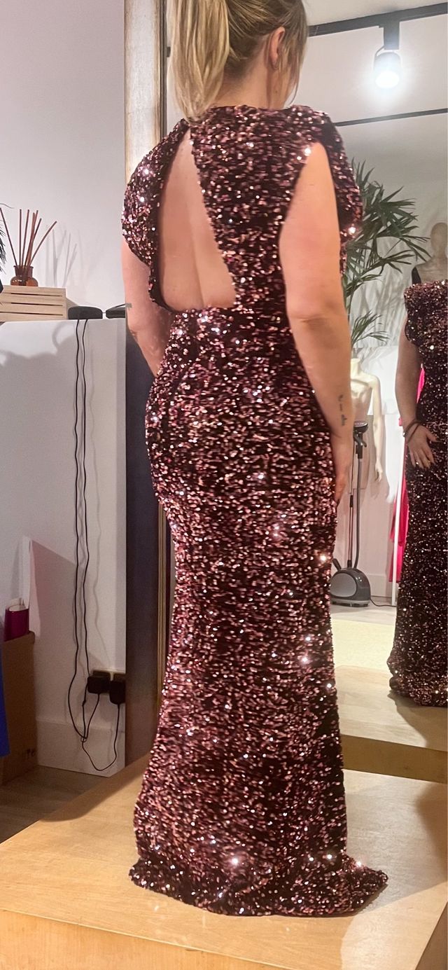 Vestido fiesta de lentejuelas puesto en 1 ocasion