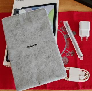 Samsung Galaxy Tab 6 lite y accesorios 
