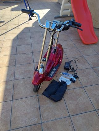 Patinete eléctrico tipo scooter