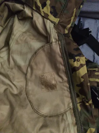 TRAJE TORMENTA CAMUFLAJE MILITAR