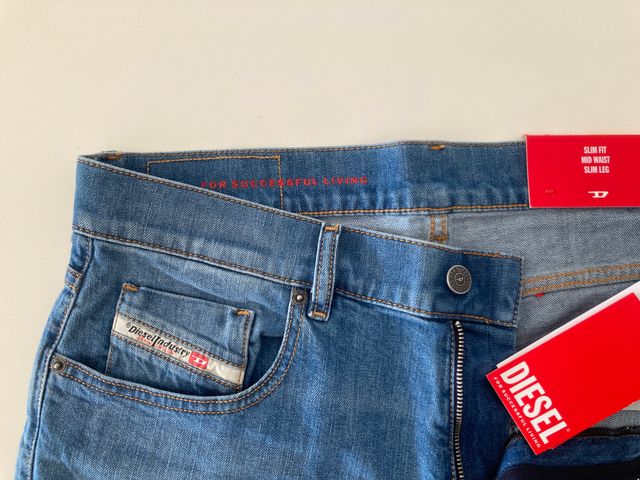 Diesel D-Strukt. Pantalón vaquero slim. W32 L34