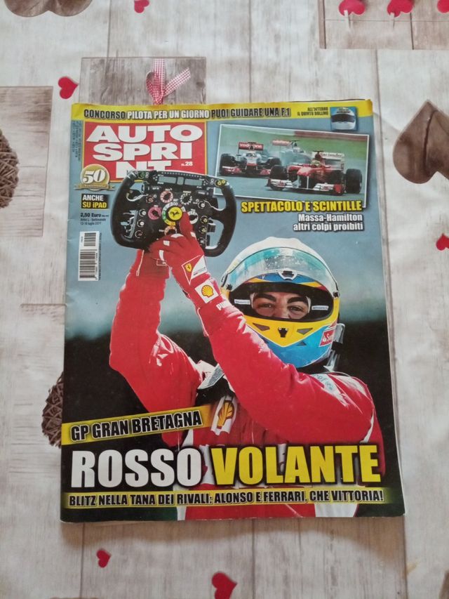Fernando Alonso giornale