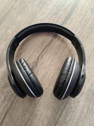 Auriculares Magnussen