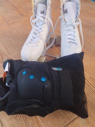 PATINES  CUATRO RUEDAS