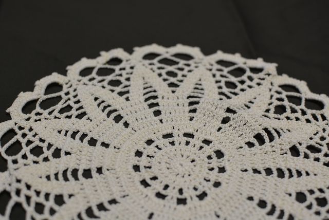 Centrino sottopiatto fatto a mano diametro 26