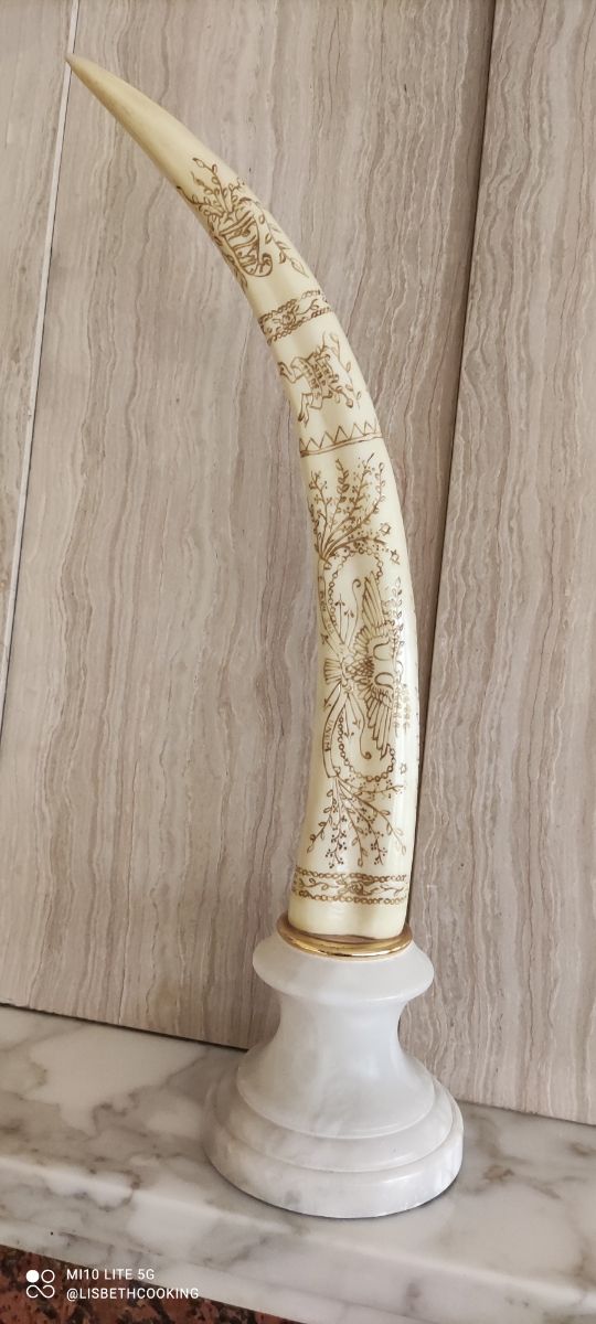 Rèplica de colmillos