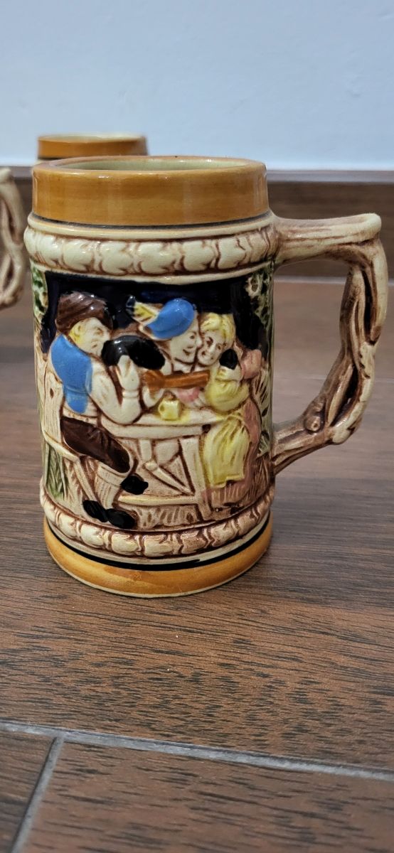 Juego de jarras de cerveza