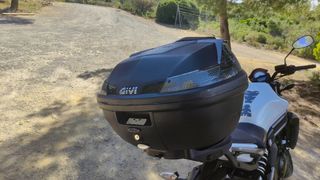 Baul Givi Monolock B37 moto