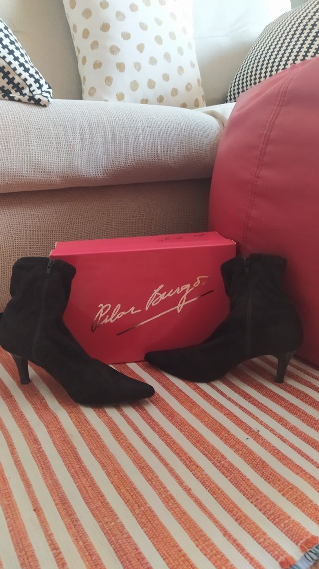 Botines de ante con cremallera para mujer