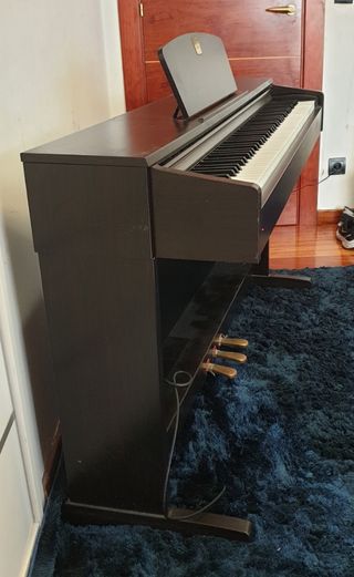 Piano Yamaha Electrico Pared