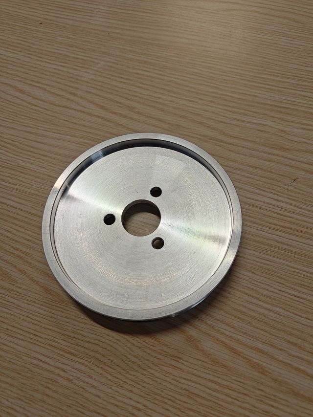 Polea aluminio bomba dirrección asistida