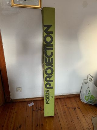 Pantalla proyeccion tripode 125x125