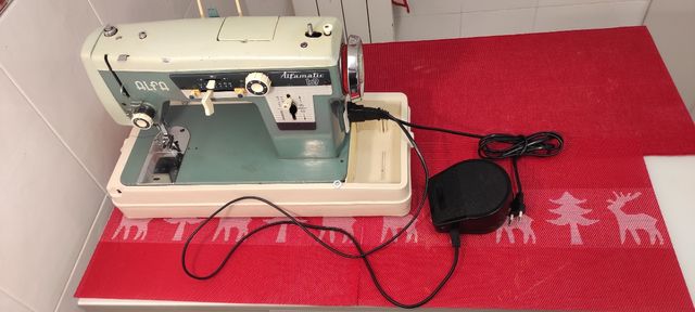 Máquina coser Portátil Alfamatic 109 con maletín
