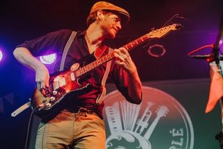 CLASES DE GUITARRA ONLINE