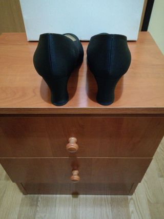 ZAPATO SALÓN MUJER 