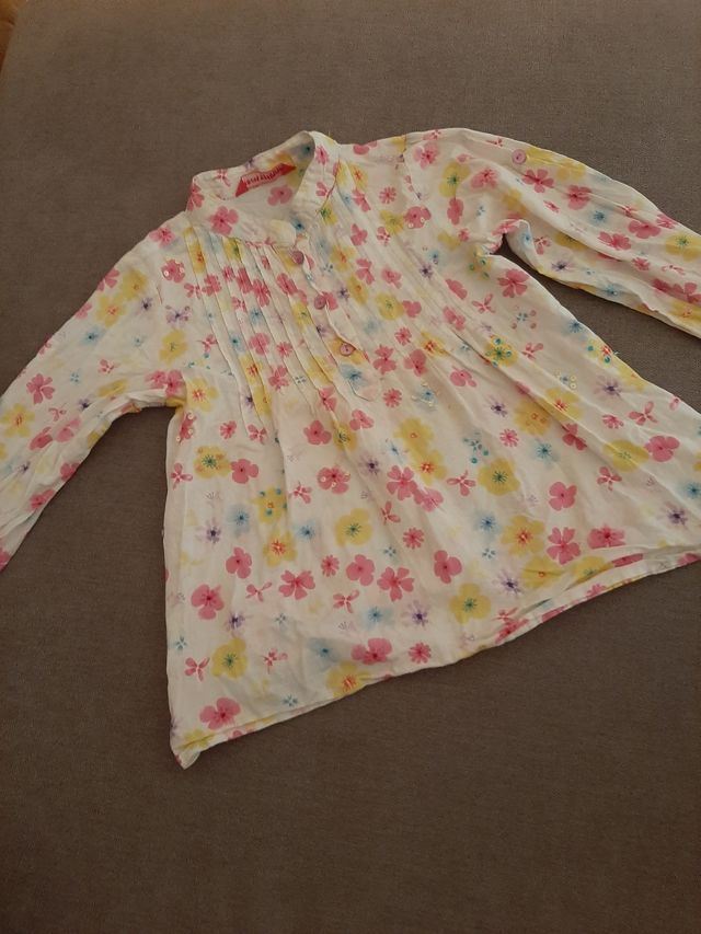 Blusa flores 2 _ 3 años